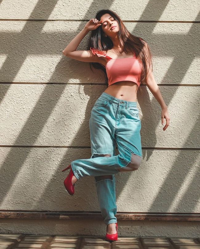 Vedhika Trendy Looks in Instagram Pictures